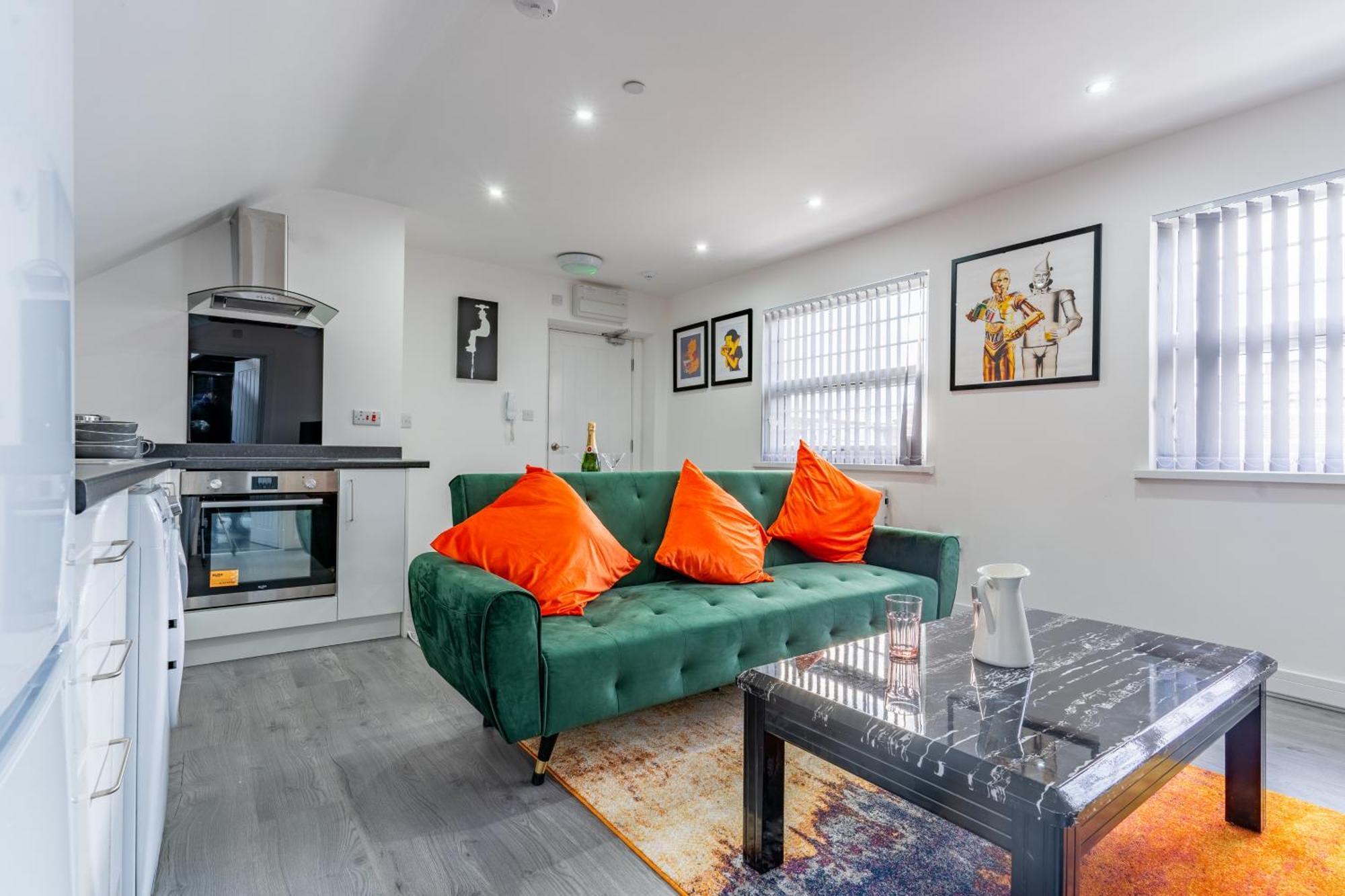 Cool Top Floor Apartment Very Near Birmingham Centre Εξωτερικό φωτογραφία