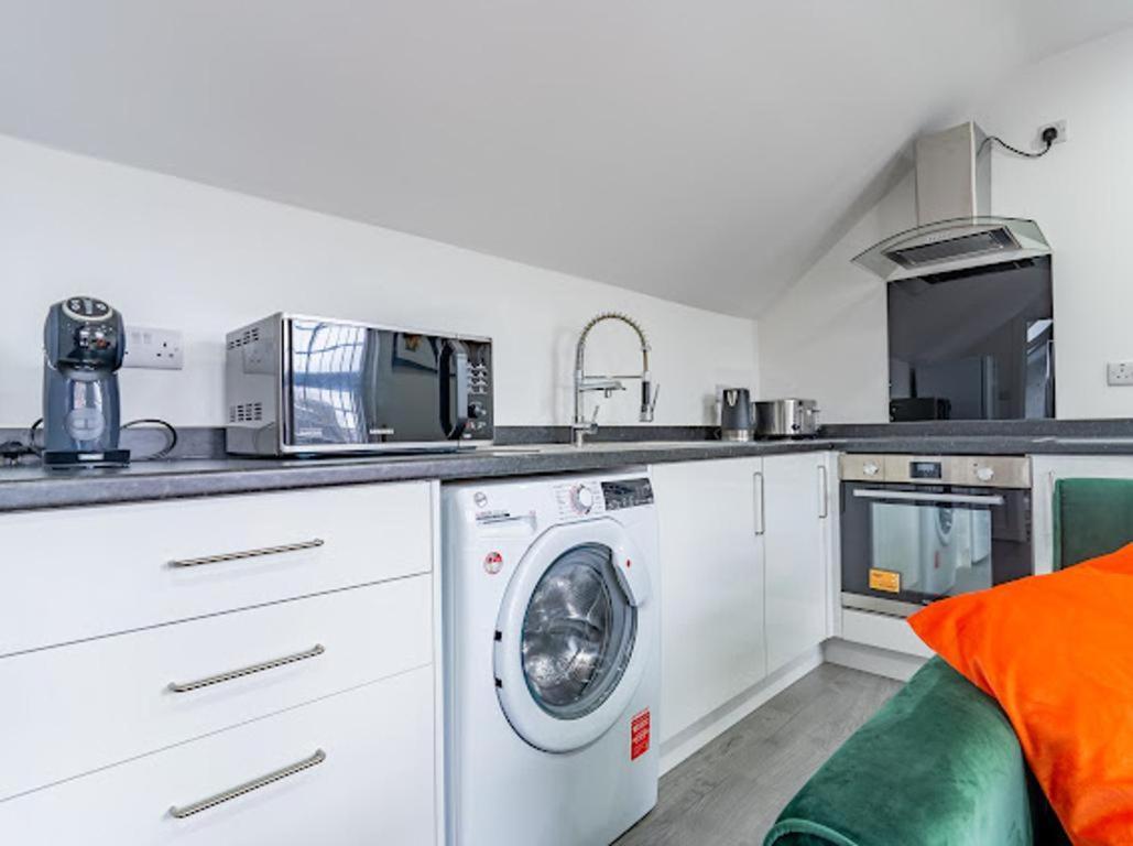 Birmingham Apt-Sleeps 4-Walk To City Centre-Pets Μπέρμιγχαμ Εξωτερικό φωτογραφία